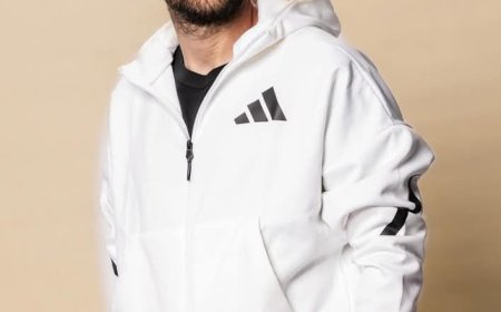 هل يفاجىء كولر جماهير الأهلي ويستعين بعلي معلول ؟