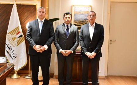 القوانين الرياضية تنتهك يا وزير الرياضه؟!