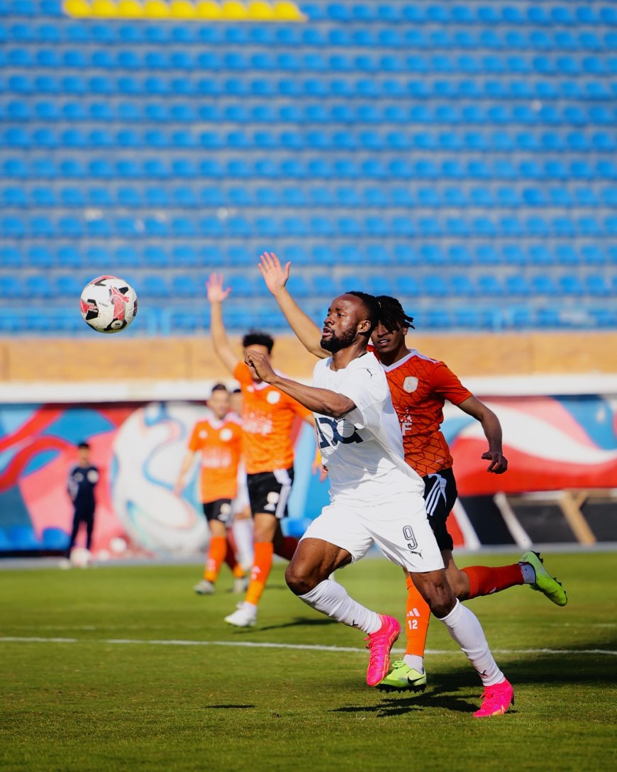 بيراميدز يطالب رابطة الأندية تأجيل مباراة سيراميكا لسفرة لجنوب أفريقيا