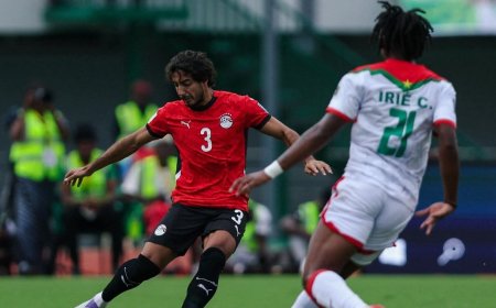 مصر تتعادل سلبيا مع بوركينا فاسو وتحافظ على صدارة مجموعتها