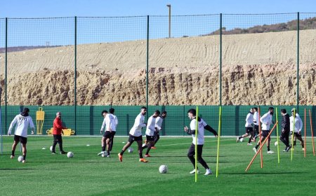 منتخب مصر يبدأ إستعداداته لمواجهة جنوب أفريقيا بالكان 