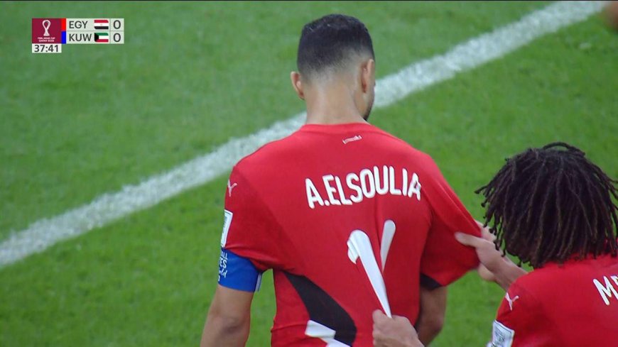 مصر تتعادل أمام الكويت وتضيع فوز سهل بطريقة عجيبة