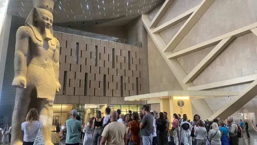 بيان من السياحة والآثار بشأن تسريب مياه بالمتحف المصري الكبير
