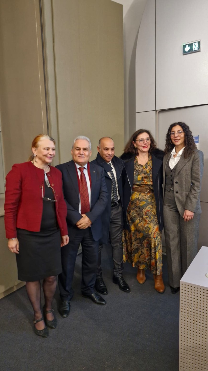 رسالة دكتوراة عن كهنة آمون لباحثة فرنسية تحت إشراف مصري بفرنسا