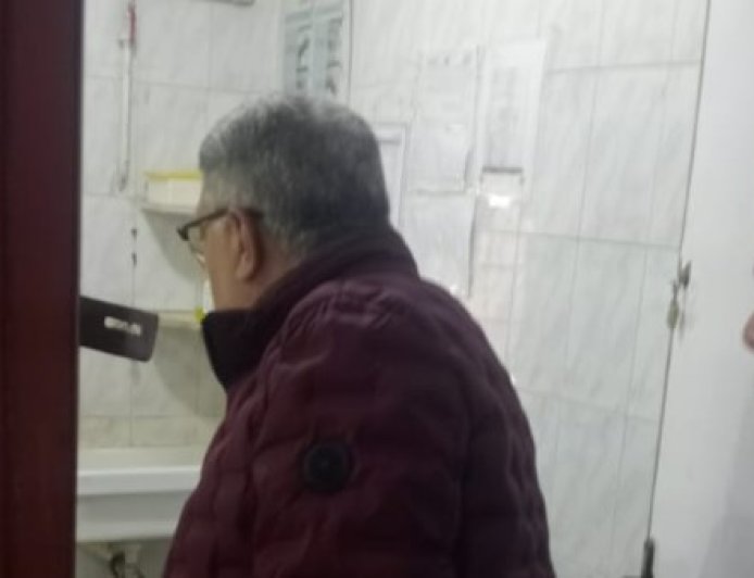 محافظ الدقهلية يتفقد شوارع ومركز طب الأسرة بقرية طنامل