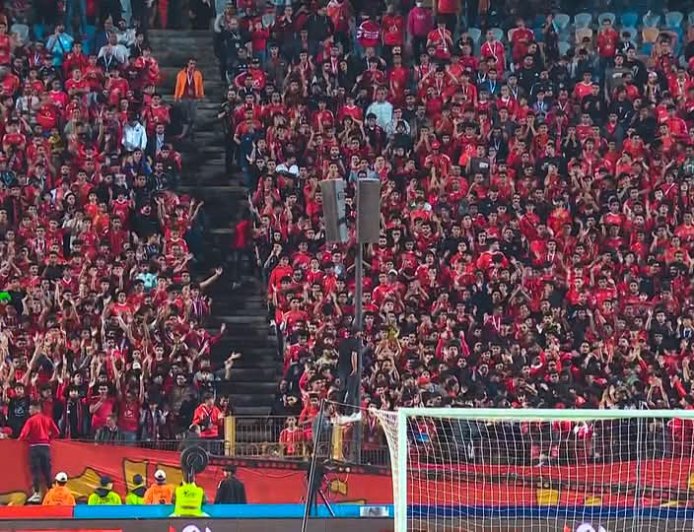 جمهور الأهلي يحصد ثلاث نقاط من بين انياب سموحة