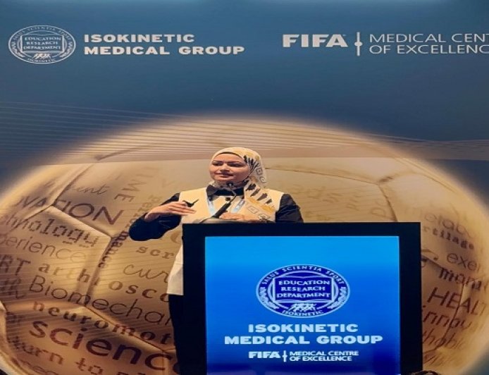المصرية حياة طه تلقي محاضرة في مؤتمر Isokinetic العالمي للطب الرياضي بأثينا